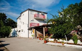 Ana Stjepan Nikolić - Pilgrim's 2nd home